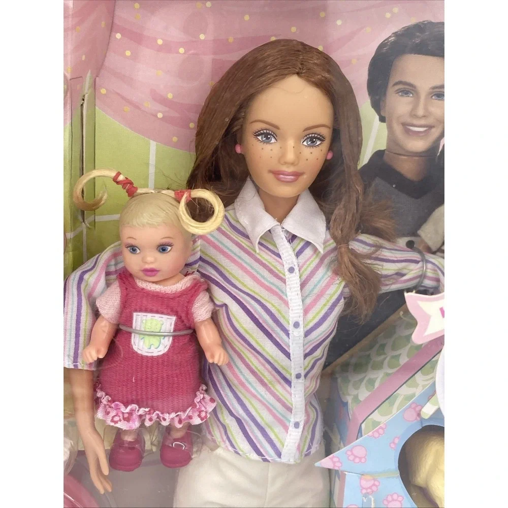 2004 Barbie Happy‎ Family Neighborhood Midge Neighbor Lea & Baby C6061 NIB